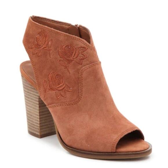 LUCKY BRAND Listana Brown Suede Open Toe Sandal Boot Size 8 - Picture 1 of 9